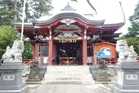 東京都世田谷区・瀬田玉川神社の拝殿
