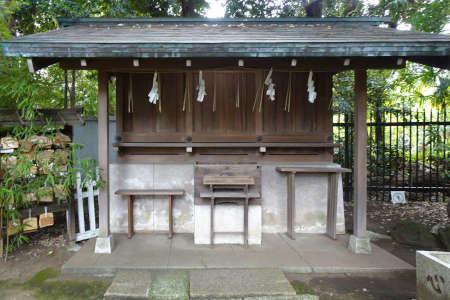 東京都世田谷区・玉川神社の天満宮と八幡神社の合殿
