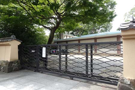 東京都世田谷区・五島美術館は休館中