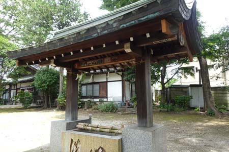 東京都世田谷区・六所神社の御手水場
