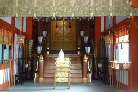 東京都世田谷区・六所神社の拝殿