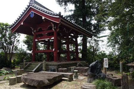 東京都世田谷区・善養寺の鐘楼