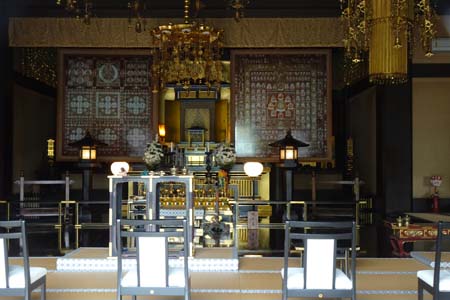 東京都世田谷区・満願寺の本堂