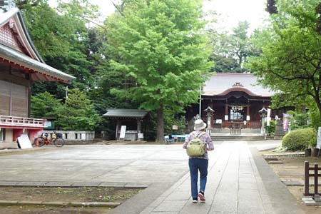 東京都世田谷区・玉川神社の境内