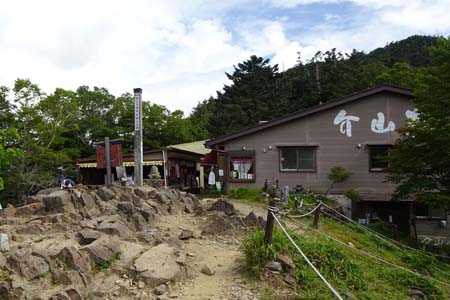 大菩薩峠・介山荘から続く熊沢山