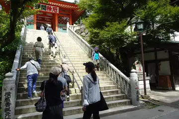 薬王院の石段