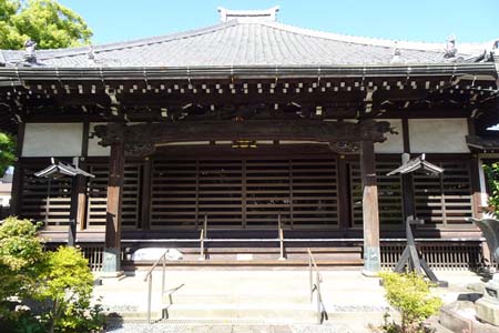 川崎市高津区・光明寺の本堂