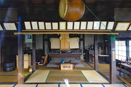 横浜市青葉区・市ヶ尾竹下地蔵堂の地蔵堂