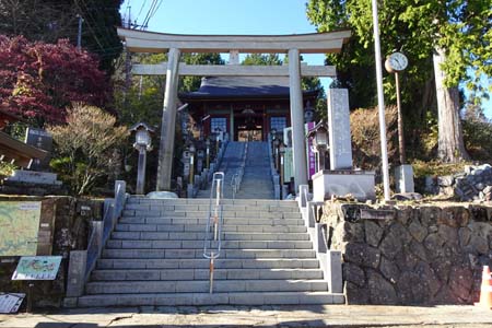 上高岩山・御嶽神社の鳥居