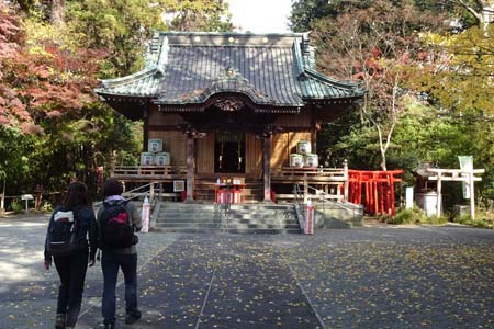 渋沢丘陵・白笹稲荷神社