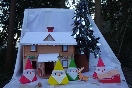 小仏城山から高尾山・参道の切り株神社はクリスマス