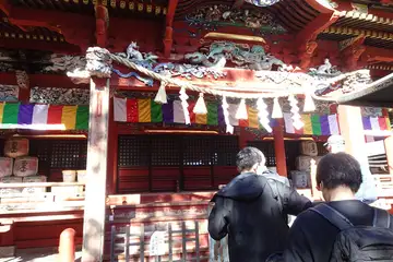 薬王院の本殿