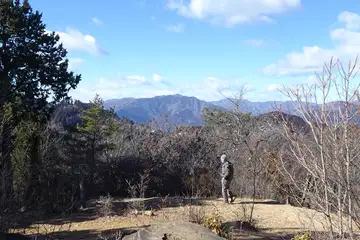 日の出山の展望