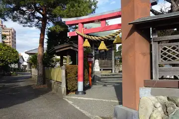 大山阿夫利神社御分霊社の鳥居