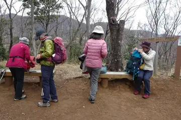 吾妻山の山頂