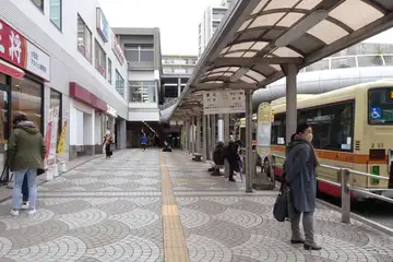 秦野駅