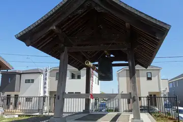 高部屋神社の鐘楼
