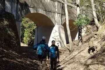 鍛冶屋坂の水道橋
