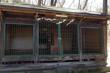 大室神社の拝殿