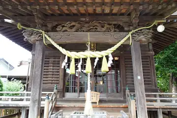 高田熊野神社の拝殿