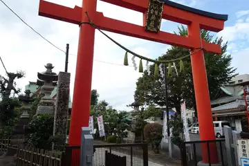 八幡神社・八雲神社の鳥居