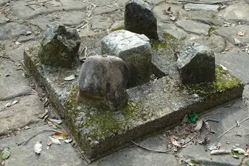 高根の一等三角点高根