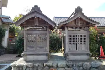 大鷲神社と白子園稲荷の社