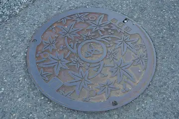 厚木市のマンホール