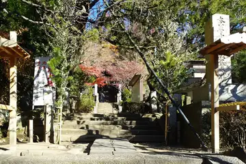 杉本寺の参道