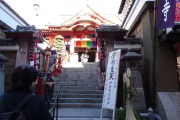 摩利支天徳大寺の山門