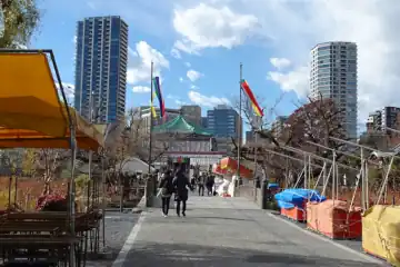 不忍の池の参道