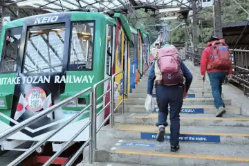御岳山ケーブルカー