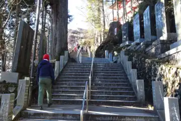 御嶽山神社の石段