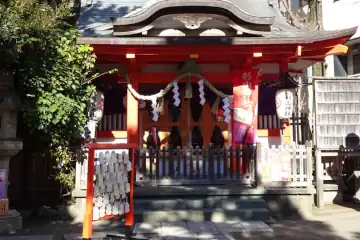 蒔田杉山神社の拝殿