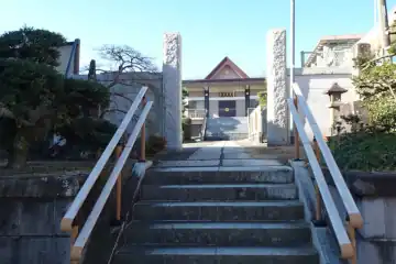寳秀寺の山門