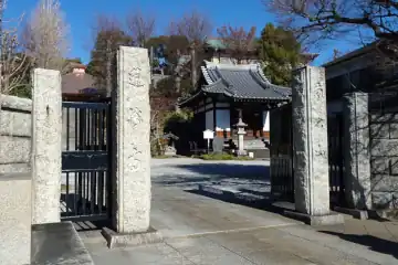 蓮勝寺の山門