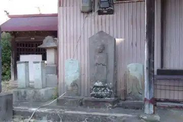 来迎寺の古い石仏
