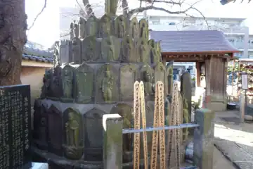 金蔵寺の石仏