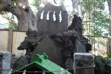 諏方神社の御嶽山、八海山、三笠山大神