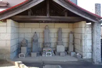 泉澤寺の石仏