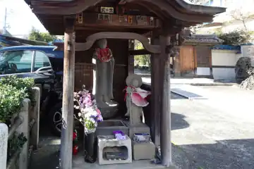 東光院の地蔵堂