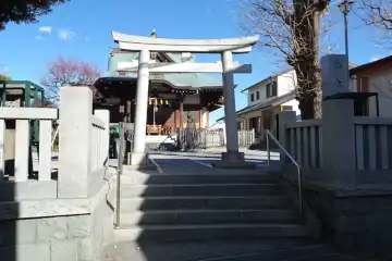 鵜ノ木八幡神社の石灯籠