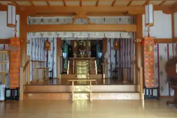 鵜ノ木八幡神社の拝殿
