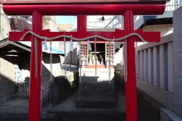 鵜ノ木八幡神社の稲荷神社
