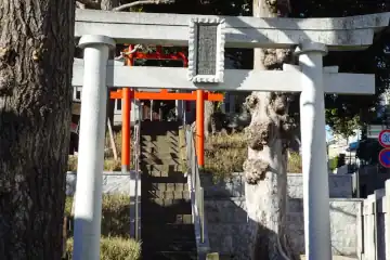 藤森稲荷神社の石鳥居
