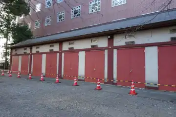 花園神社の町内会の神輿蔵