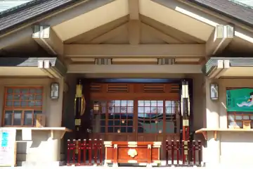 東郷神社の拝殿