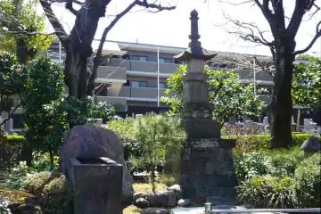 来迎院の宝篋印塔