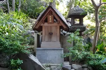 雉子神社の祖霊社