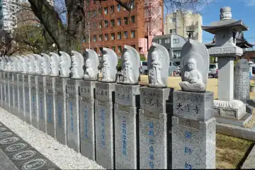 高野山東京別院のお砂踏場